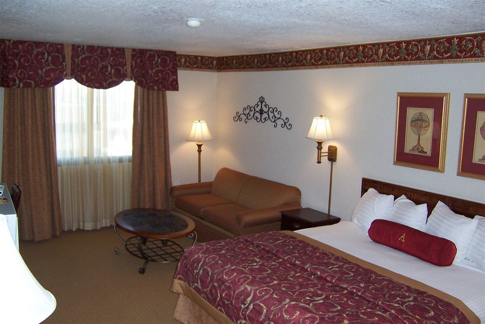 ホテル Wyndham Garden アマリロ 部屋 写真